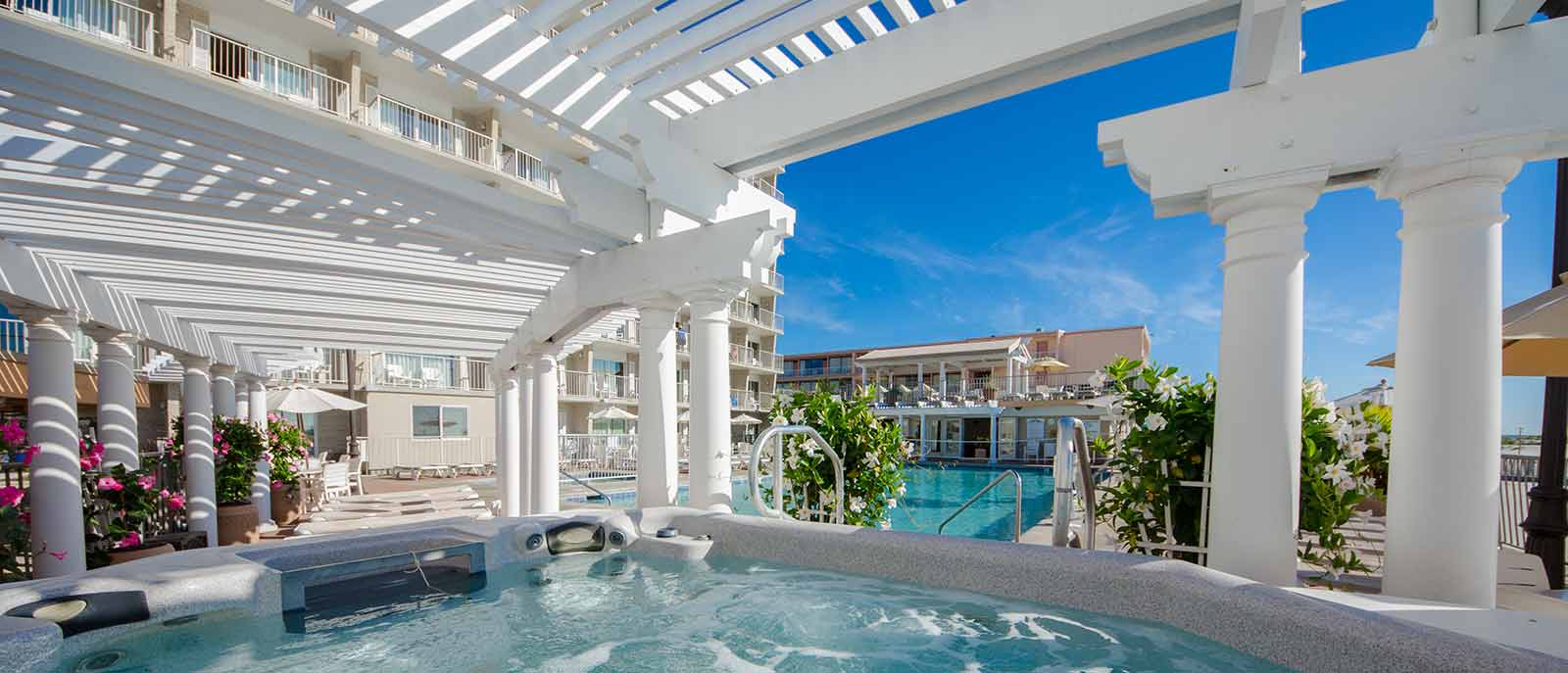 Wildwood Crest Hotel Pool