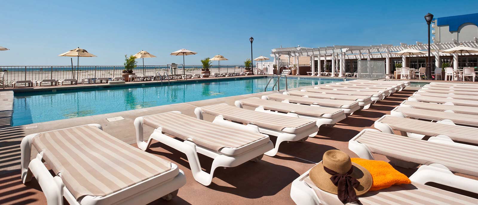 Wildwood Crest Hotel Pool